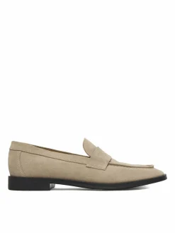 Loafers C-25554LM Beige