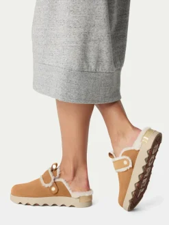 Pantofole VIIbe™ Clog Suede Cozy 2048521253 Marrone