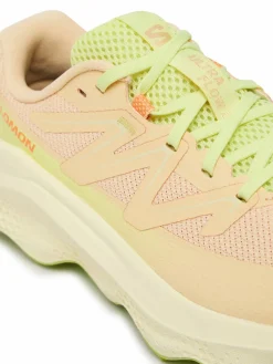 Scarpe running Ultra Flow 2  L47997300 Beige