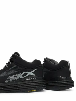 Sneakers Max Cushioning Suspension- Terrace 220935 Nero